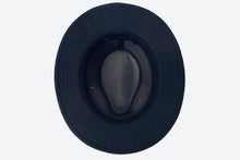 Load image into Gallery viewer, The Milford Cotton Oilskin Bucket Black Small