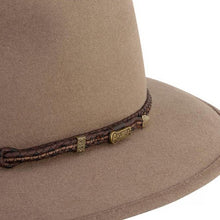 Load image into Gallery viewer, Akubra Traveller Fedora Bran - 54cm