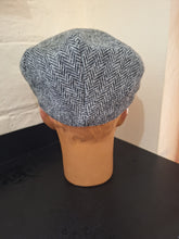 Load image into Gallery viewer, Hanna Hats of Donegal - Vintage Flat Cap - Irish Plain Wool Tweed - #C001L Herringbone Grey Black

