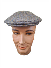 Load image into Gallery viewer, Linney - County Cap - Harris Tweed - Extra Quality  - #4208 Brown Light Blue
