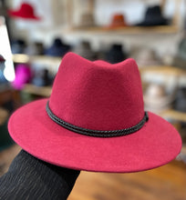 Load image into Gallery viewer, M by Flechet - Cashmere/Wool - Teardrop Fedora with Rope Trim - Rubis/Red
