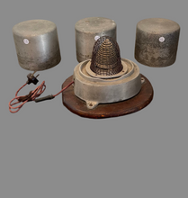 Load image into Gallery viewer, Vintage hat block set
