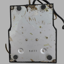 Load image into Gallery viewer, Old vintage Australian Magneto Party Line Bakelite Telephone

