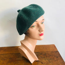 Load image into Gallery viewer, Otto &amp; Spike - Marlene Beret - Australian Lambswool - 7 colours
