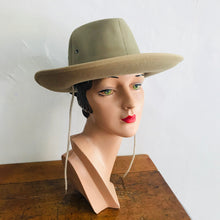 Load image into Gallery viewer, Impercork - French Canvas - Outdoor hat - Natural
