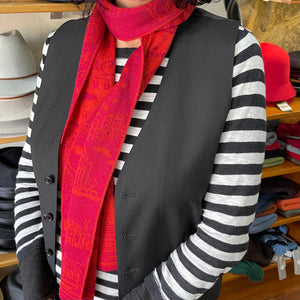 Otto and Spike - The Melbourne - Souvenir Scarf - Extra-fine Merino Wool - Red