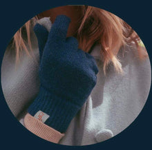 Load image into Gallery viewer, Otto &amp; Spike - Full Finger Gloves - Australian Lambswool - Diesel Blue
