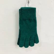 Load image into Gallery viewer, Otto &amp; Spike - Full Finger Gloves - Australian Lambswool - Cossack Green

