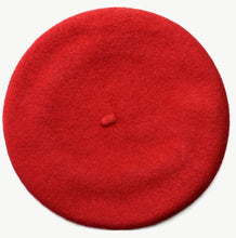 Load image into Gallery viewer, Classic Beret - 100% Wool - Red
